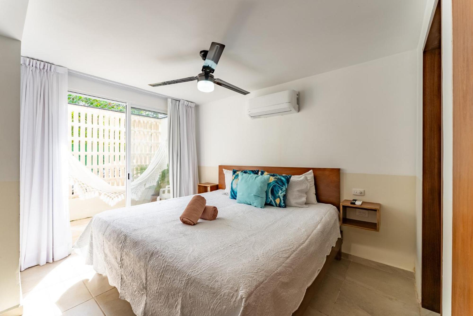 Bed Away Studios Cancun Exterior photo
