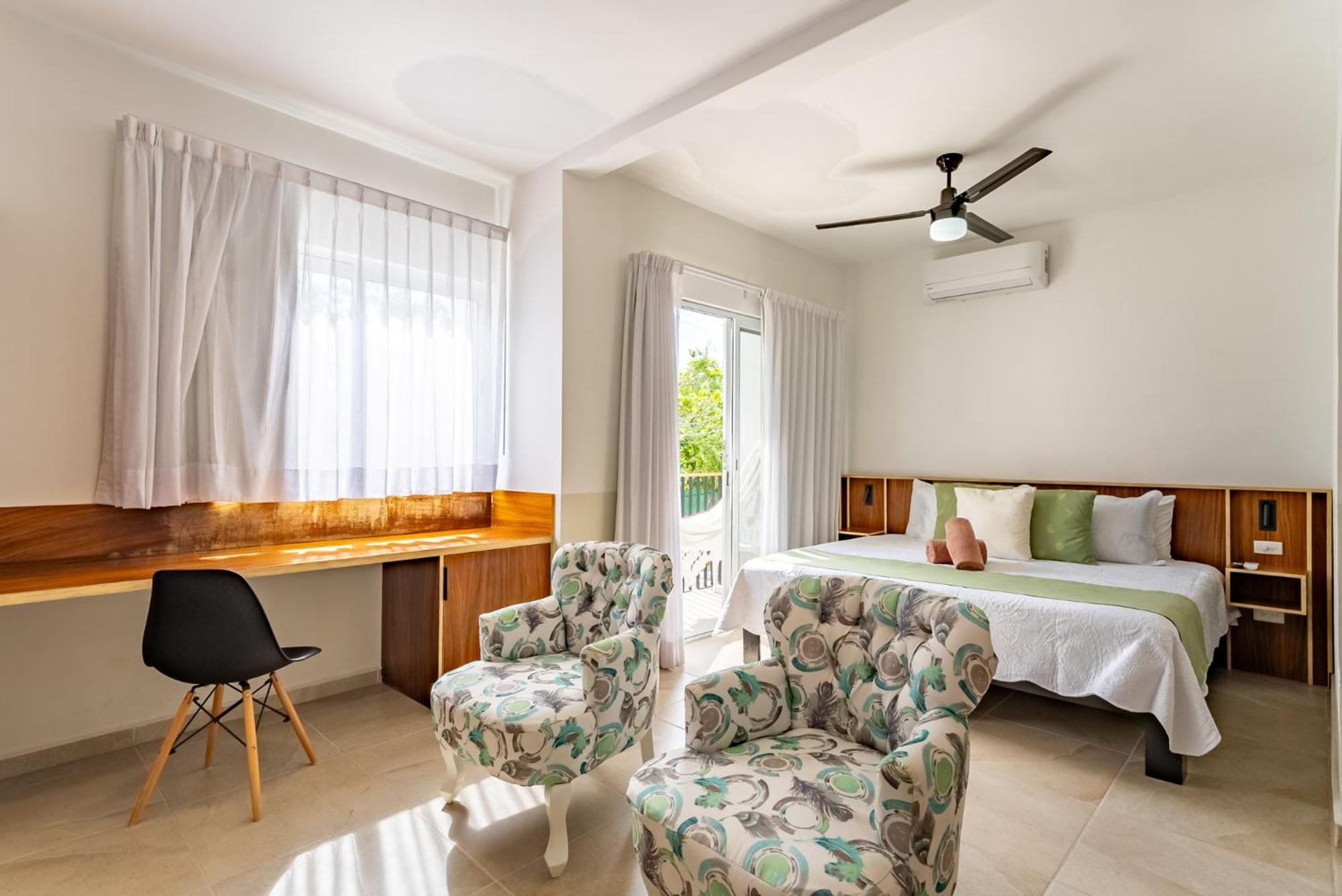 Bed Away Studios Cancun Exterior photo