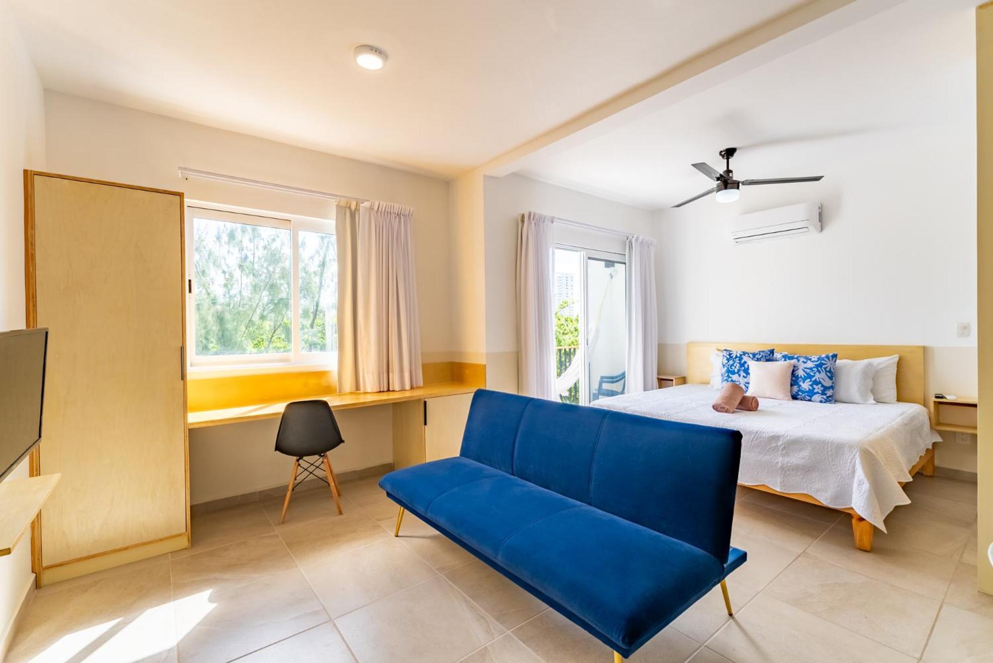 Bed Away Studios Cancun Exterior photo